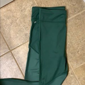 Fabletics Salar Statement UltraCool 7/8 Leggings